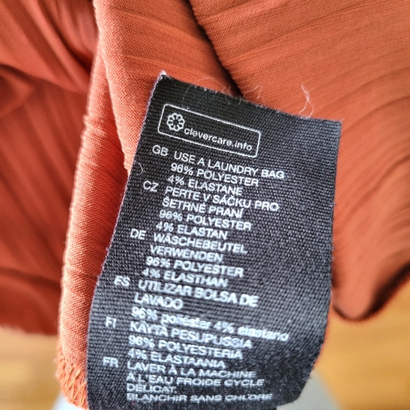 & Other Stories Plisse Belted Pleated Dress Sz 6 - Picture 7 of 7